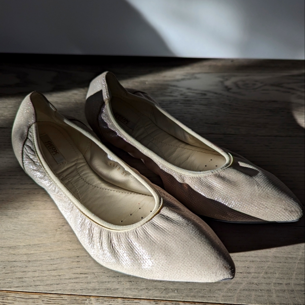Geox flats
